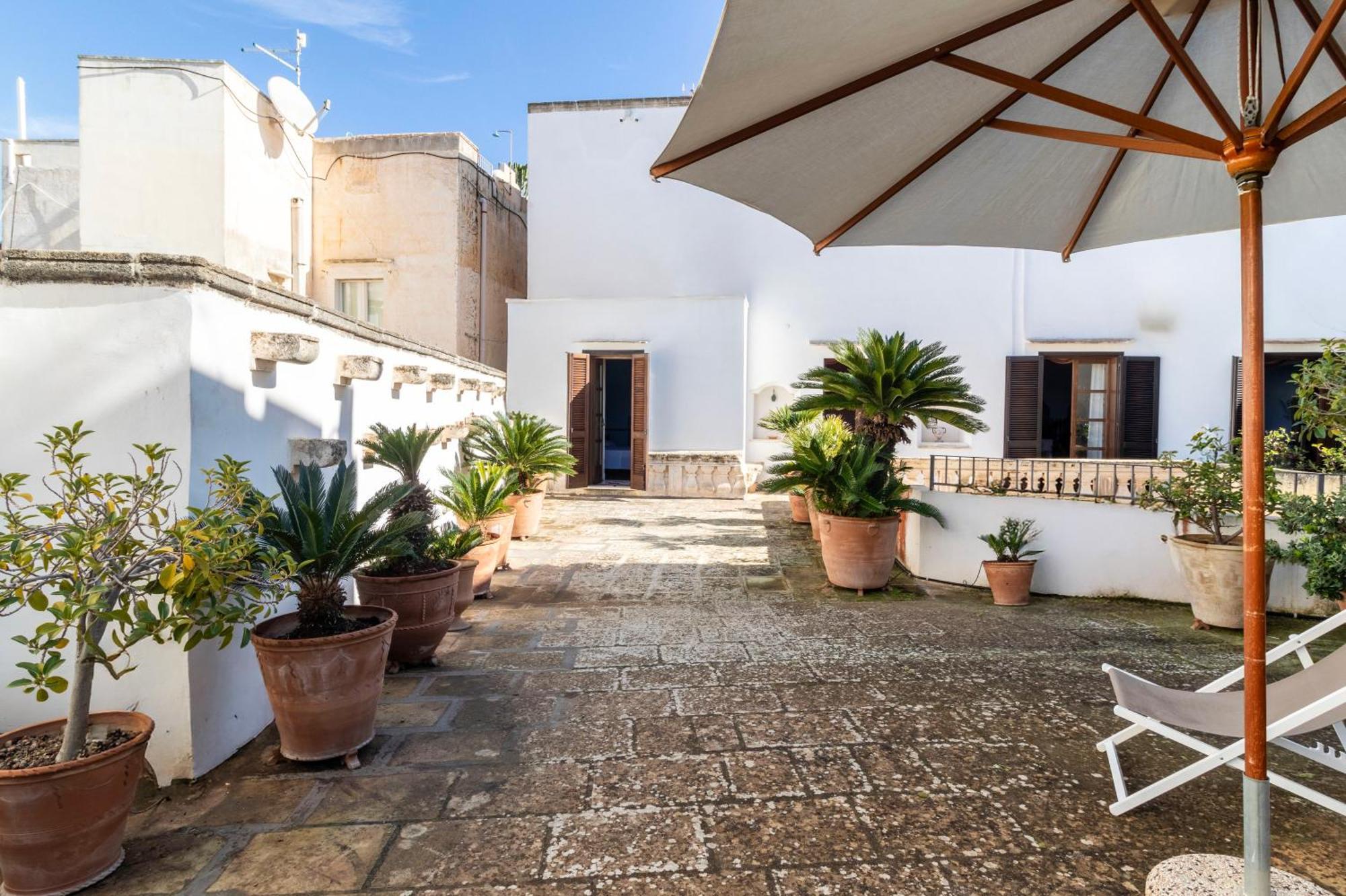 Bed and Breakfast Palazzo Insula Gallipoli Exterior foto