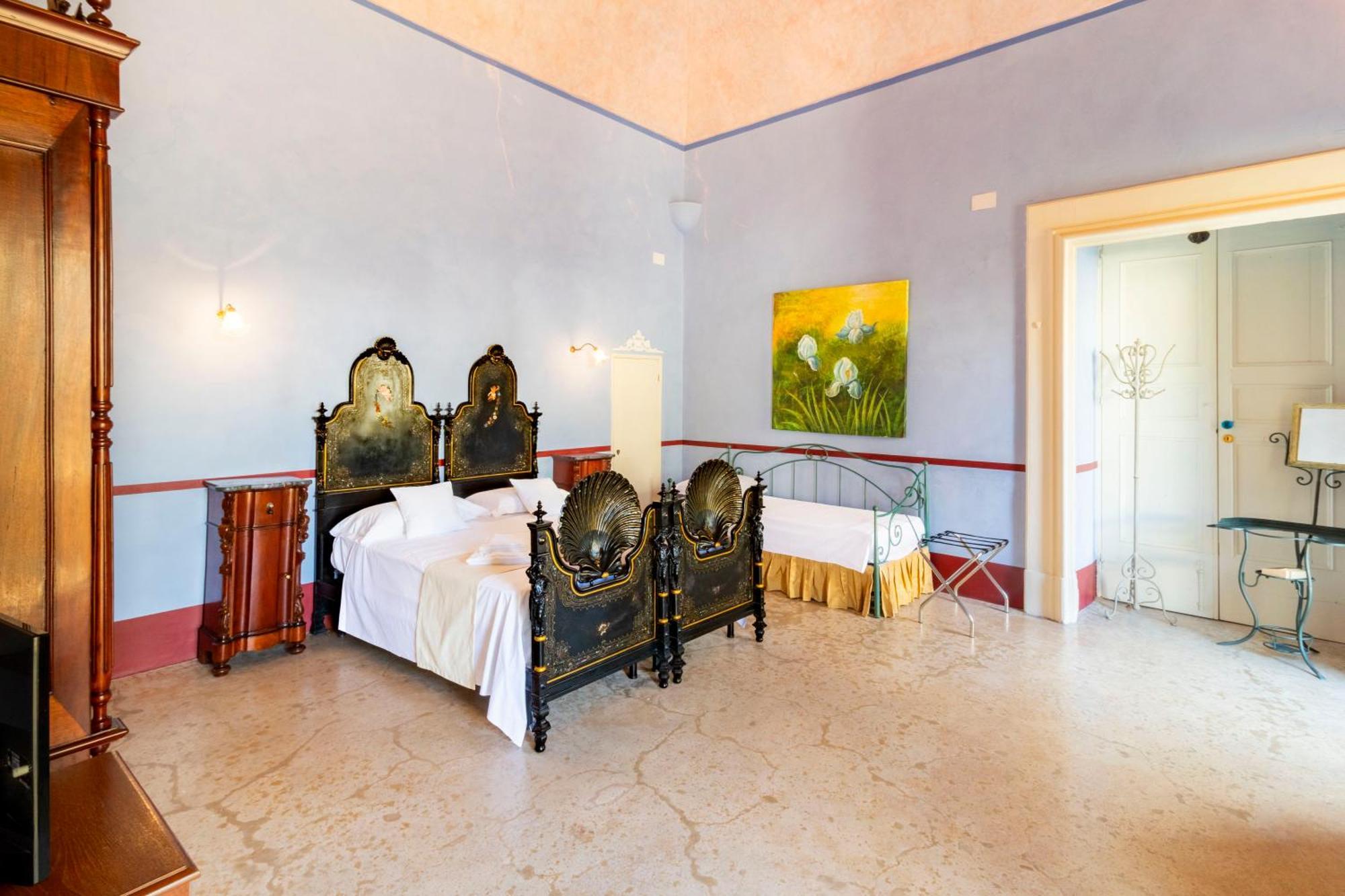 Bed and Breakfast Palazzo Insula Gallipoli Exterior foto
