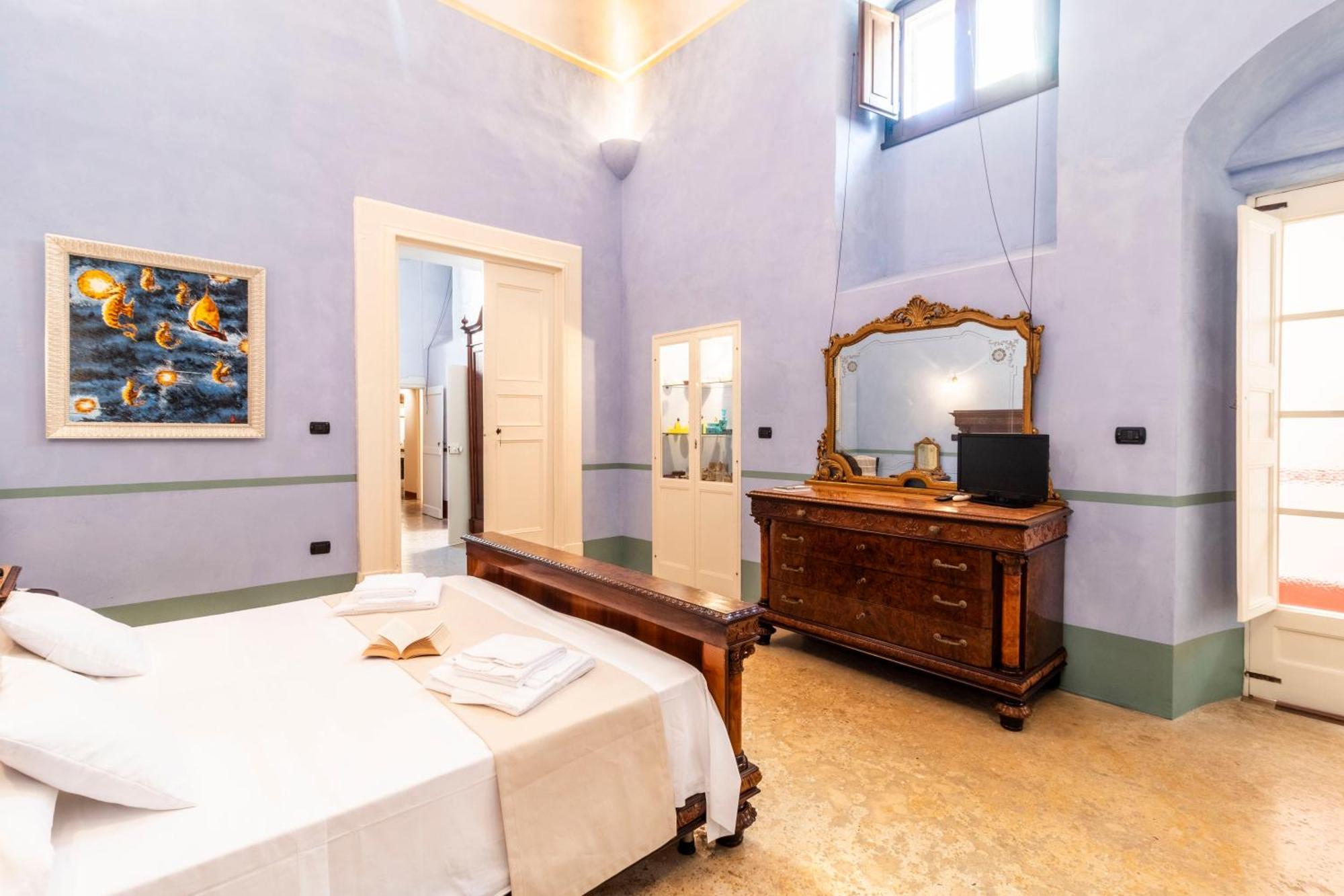 Bed and Breakfast Palazzo Insula Gallipoli Exterior foto